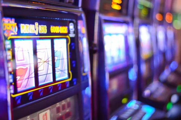 QRIS payment scanning for ajang slot deposits
